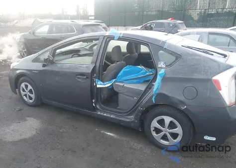 2012 Toyota Prius Two z USA, uszkodzony, nr VIN JTDKN3DU6C1567708